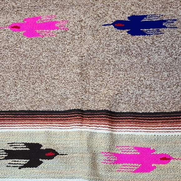 Multicolor Patterned  Blanket - Picture 3 of 7